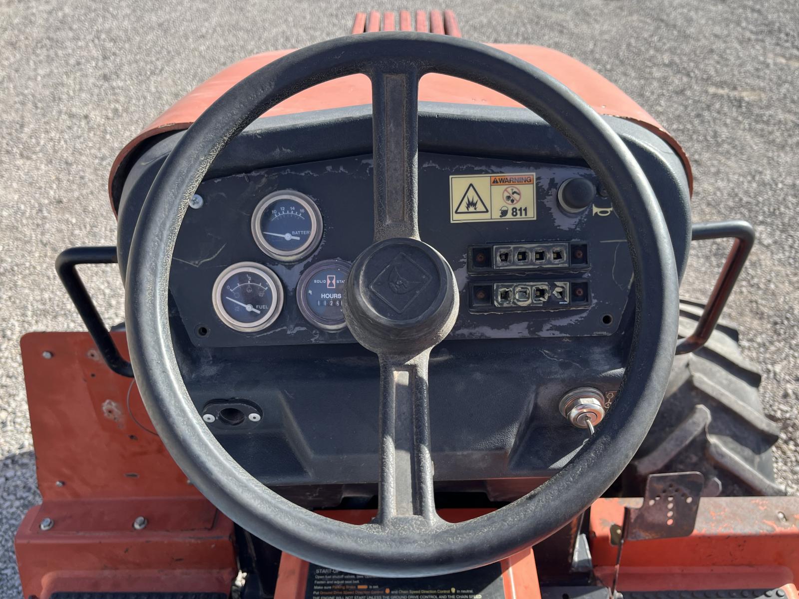 ./imagenes/INVOICE/2019/15606/ZANJADORA DITCH WITCH  RT45 (12).JPG